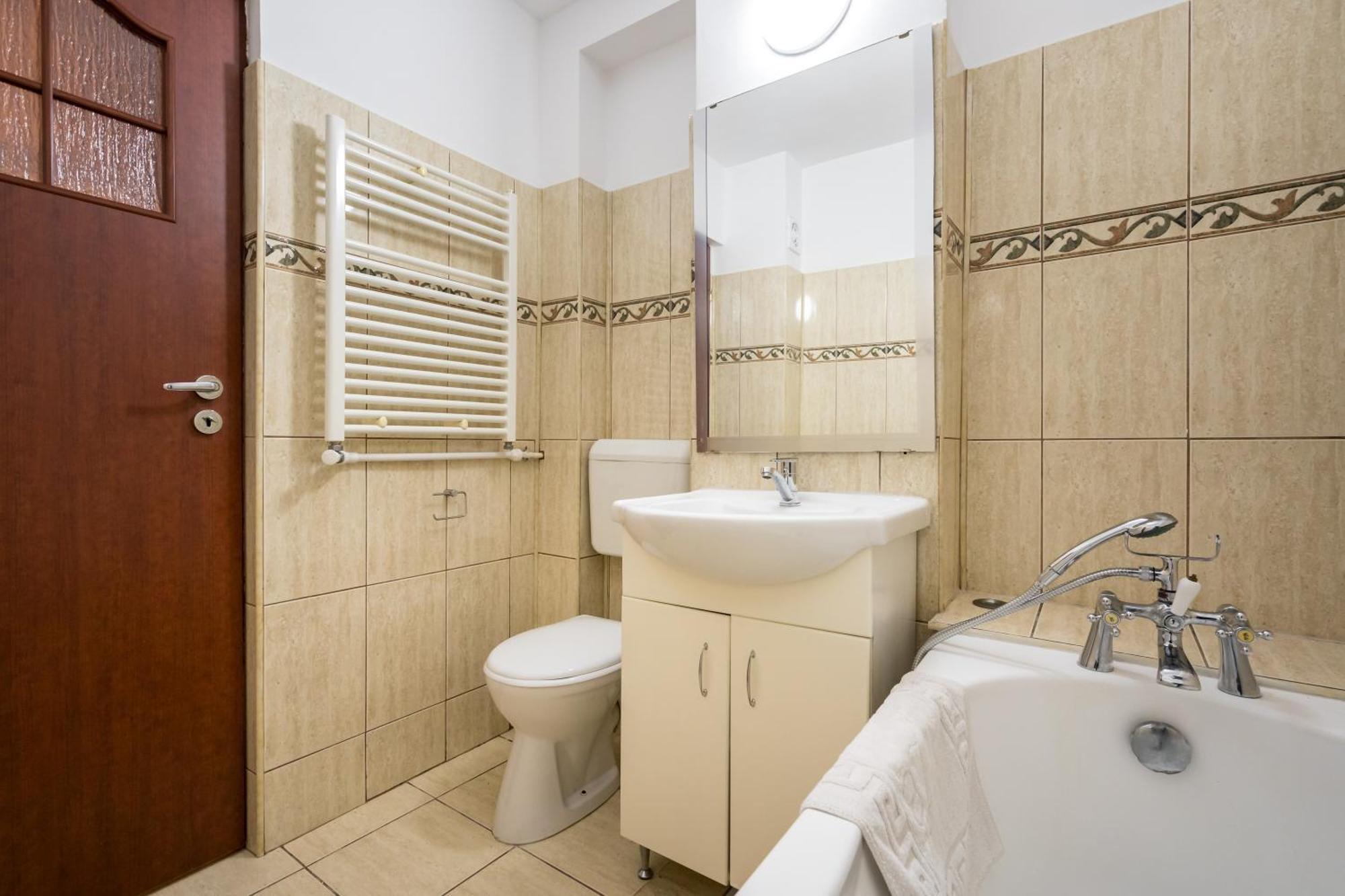 Tranquil Unirii Residence - Elegant & Spacious Living With Parking Steps From Parliament Boekarest Buitenkant foto