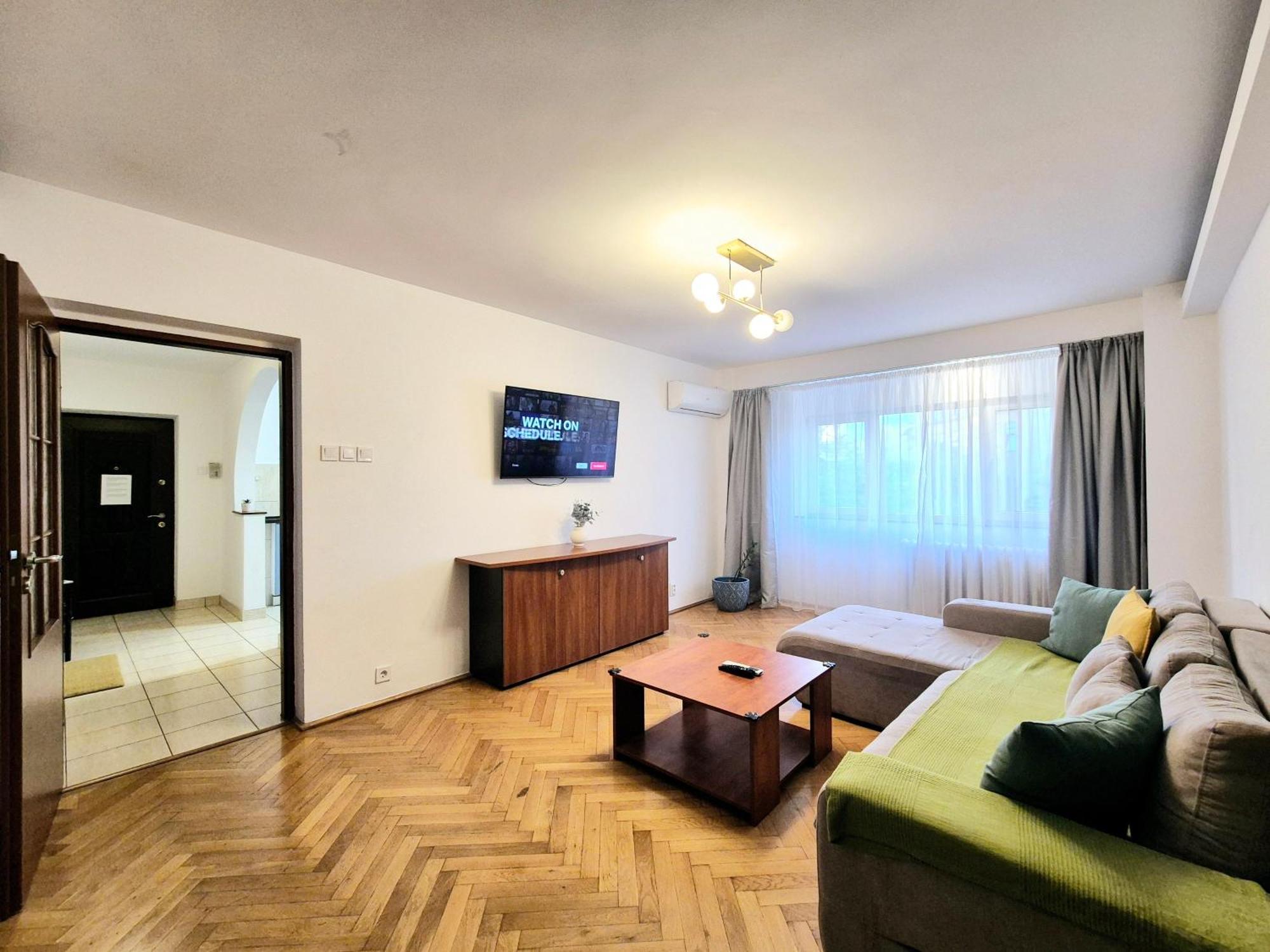 Tranquil Unirii Residence - Elegant & Spacious Living With Parking Steps From Parliament Boekarest Buitenkant foto